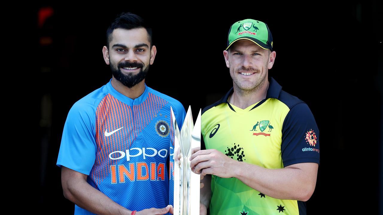 Virat Kohli vs Aaron Finch