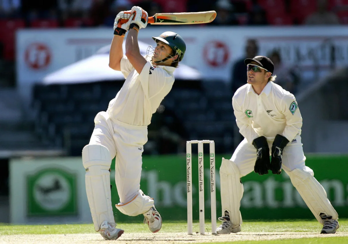 Brendon McCullum vs Adam Gilchrist, 1st Test, Australia tour of New Zealand, 2005